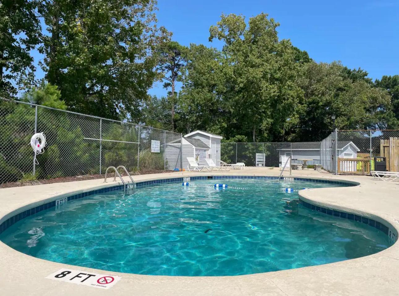 Appartement 5 Mins To W/ Pool & Views *